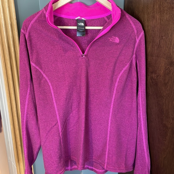 North Face vest - Picture 2 of 2